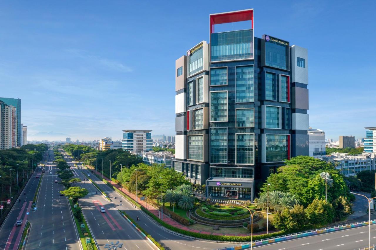 होटल Grand Mercure Kemayoran 5*